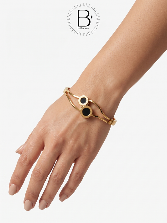 Black stone Roman counting bracelet